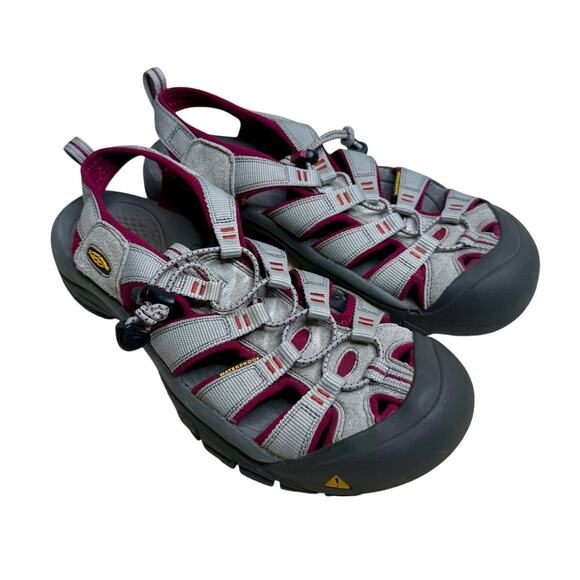 Keen Shoes - KEEN Women's 11 Newport H2 Waterproof Hiking Sandal Rubber Toe Gray Burgundy